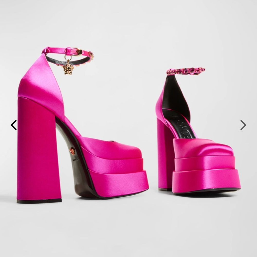 Sold!! 1500 Versace Medusa Aevitas Platform Pumps Deep Fuchsia Pink Satin